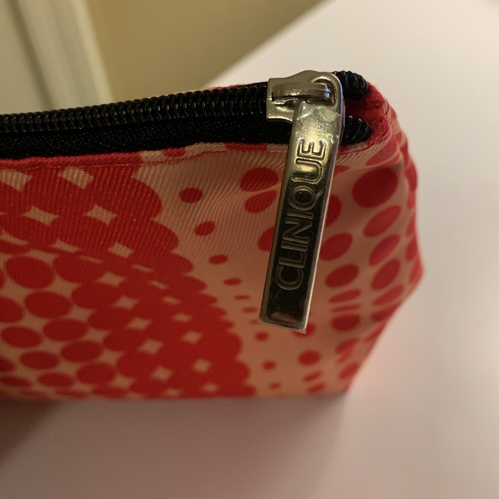 NEW Clinique Makeup Zip Pouch - Picture 2 of 3